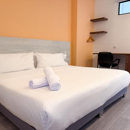 בוגוטה Hotel Apartamentos Regency La Feria מראה חיצוני תמונה